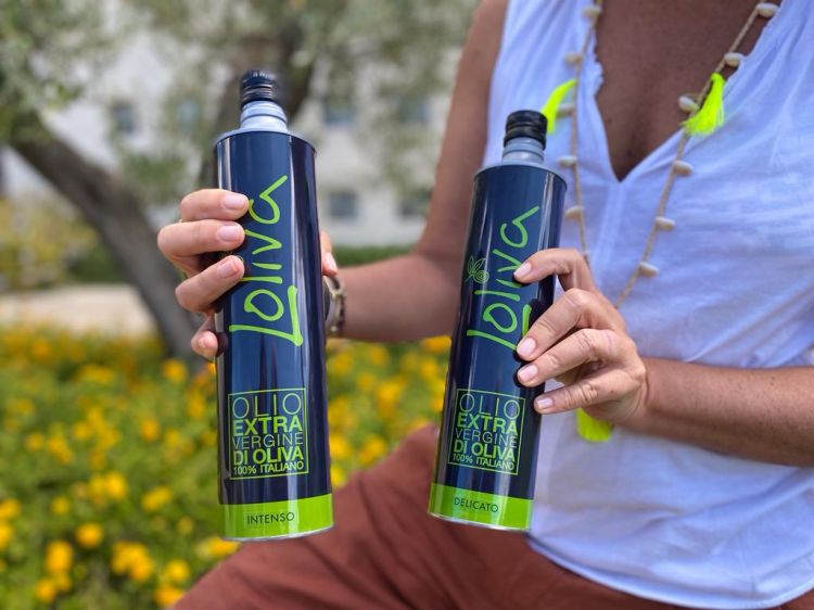 Tra i prodotti top seller, l'olio extravergine pugliese Loliva: delicato o intenso - Foto: Vat