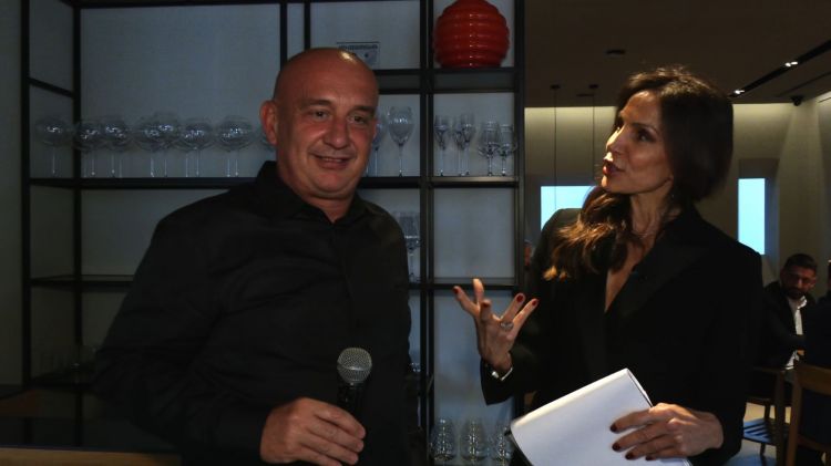 Serafino Cremonini, presidente di ASSOCARNI, assieme alla giornalista televisiva Veronica Voto