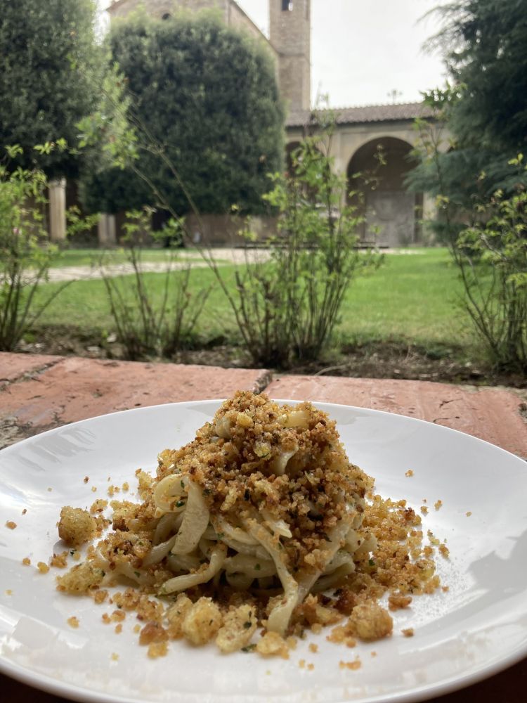 Pici all&rsquo;aglione
