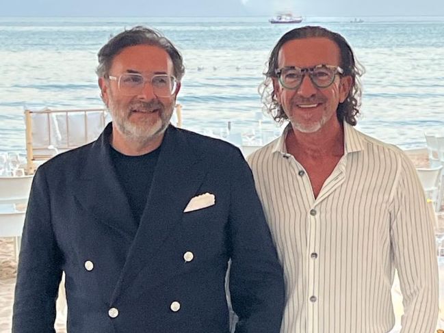 Pinuccio e suo fratello Antonio La Rosa, titolari del ristorante hotel Locanda Don Serafino a Ragusa