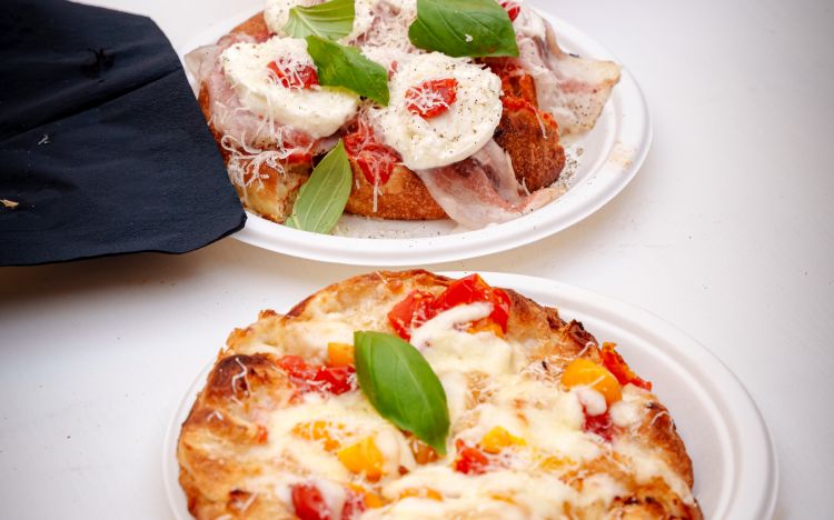 Pizza in Piazza
