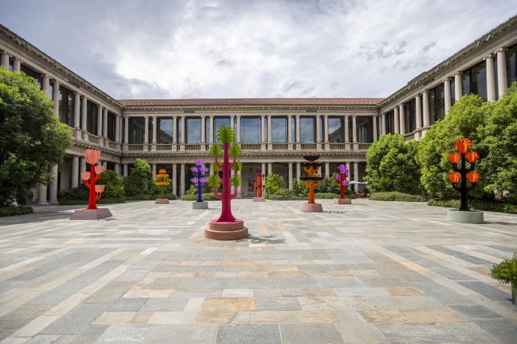 La piazza del Portrait con&nbsp;Arcipelago Botanico
