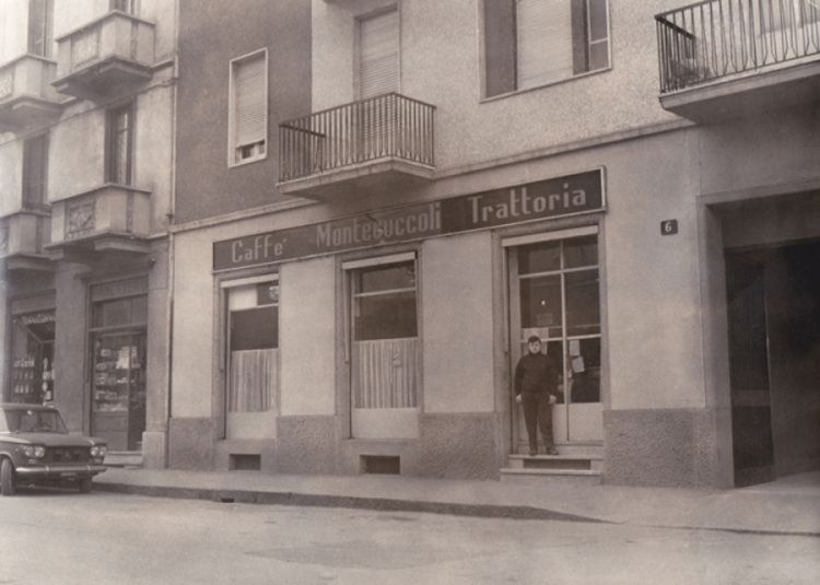 Una delle prime vesti di quello che sarebbe diventato Il Luogo di Aimo e Nadia in via Montecuccoli a Milano
