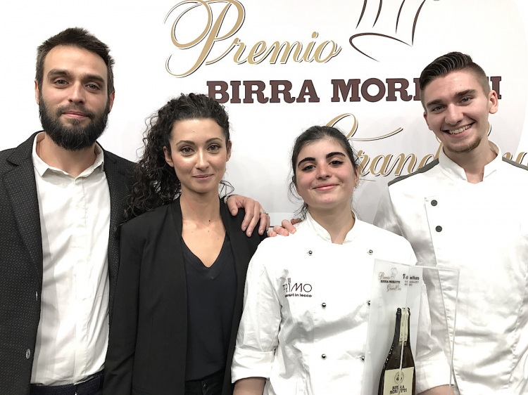 Di nuovo la Marrocco premiata coi titolari del Primo restaurant e il suo sous chef
