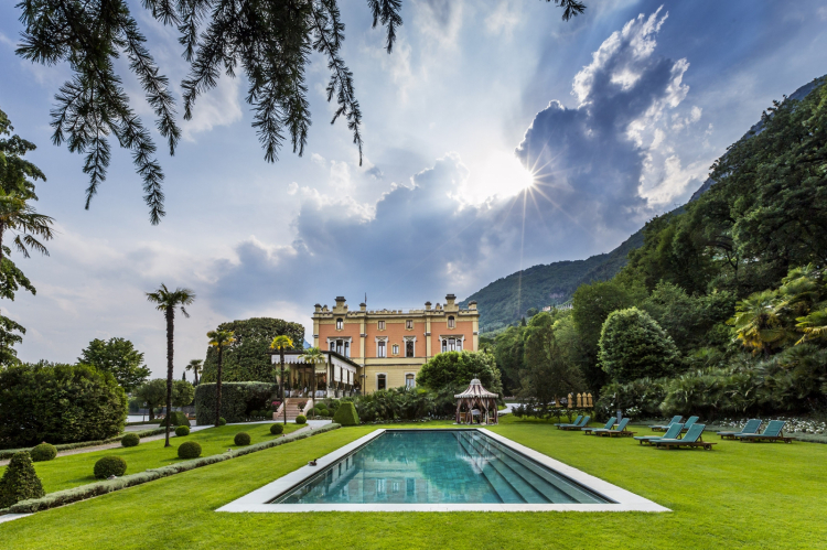 Villa Feltrinelli in a photo by Richard Haughton

