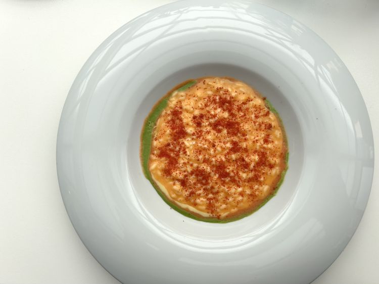 Risotto con pomodoro e lattuga di mare, di Giusepp