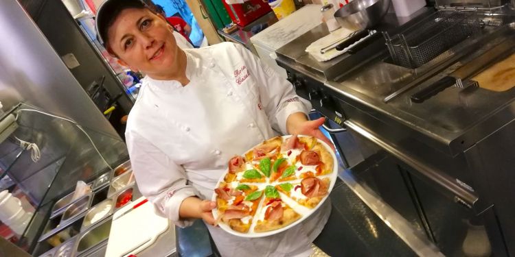 Rosa Casulli, la pizzaiola pugliese divenuta tra l