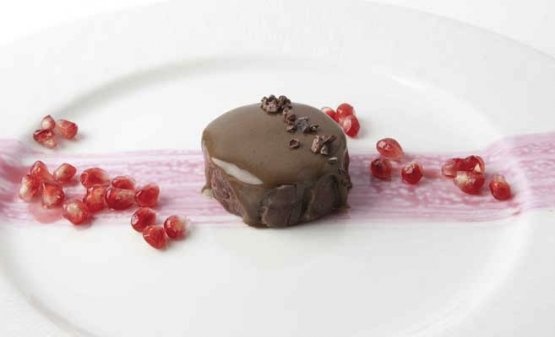 The Wild duck royale with pomegranate by Mauro Uliassi. In the menu in Cortina, we’ll find raspberries instead of the pomegranate