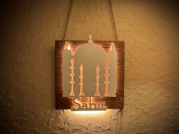 L'insegna del cocktail bar palermitano con chi