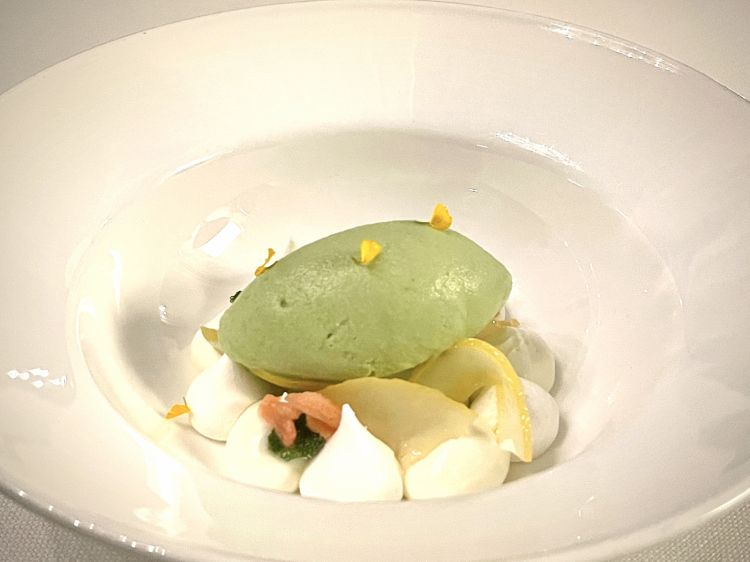 Salicornia, yogurt greco e agrumi