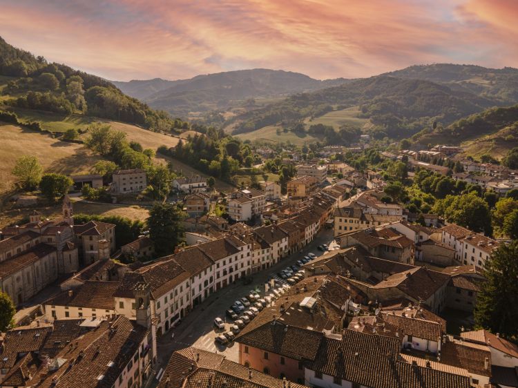 La nuova cucina italiana trova la propria dimensione ideale in provincia: come per Gianluca Gorini a San Piero in Bagno, frazione di Bagno di Romagna (Forlì Cesena)