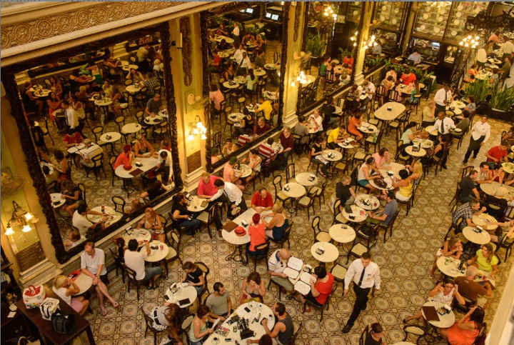 La Confeitaria Colombo: fondata nel 1894, in rua G