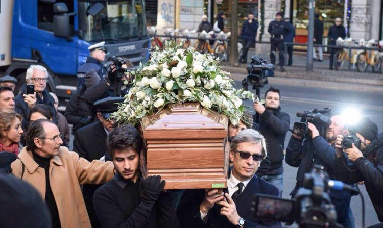 Tabutu (da al tabut, da cui anche lo spagnolo ataùd)