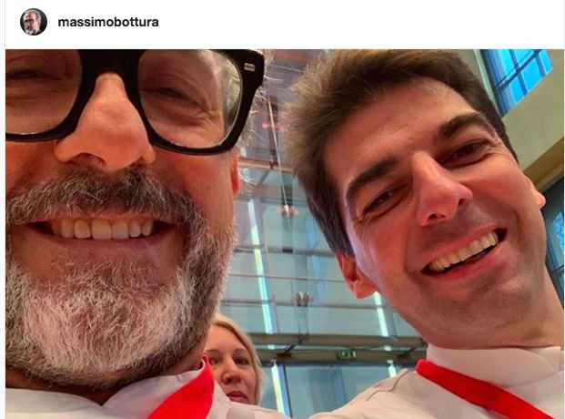 Massimo Bottura su Instagram: "Io e Massimiliano Alajmo, costanza, anno dopo anno, 3 stelle Michelin"
