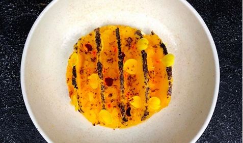 Seasonal mango and achiote (photo instagram)
