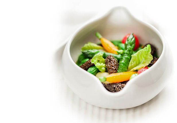 La Cookpot, piatto simbolo nella virata sempre più vegetale del Ducasse di oggi (foto ducasse-paris.com)
