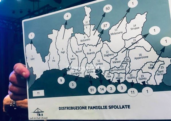 Una mappa che mostra dove sono state trasferite le famiglie degli sfollati
