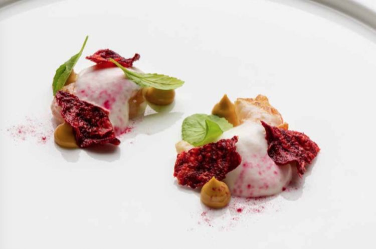 Crostacei, maionese al balsamico e rapa rossa