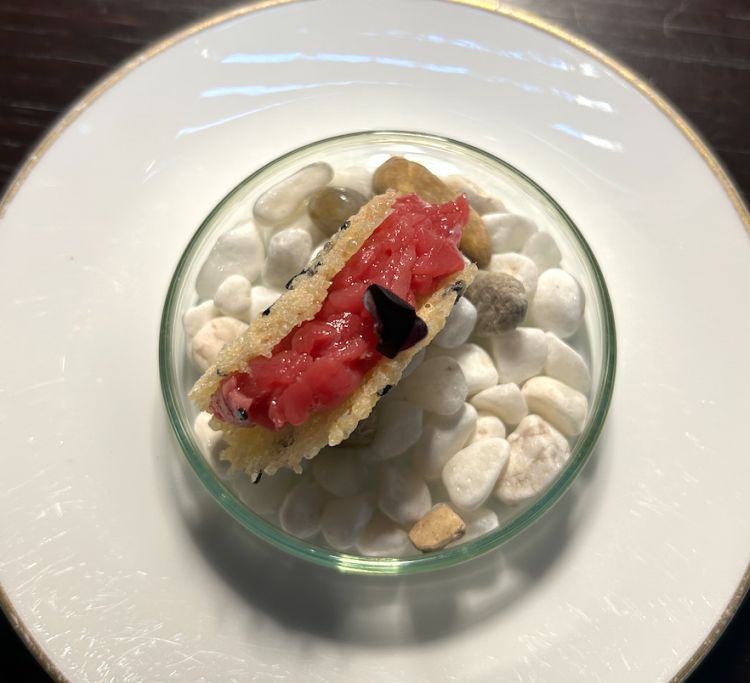 Tacos di Parmigiano Reggiano con battuta di manzo