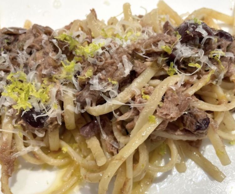 Le linguine alla Nicolò, di Luigi Pomata