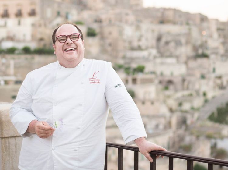 Uno scatto dello chef Vitantonio Lombardo a cura di @Pal Hansen
