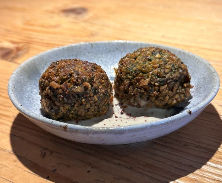 Falafel e semi di girasole
