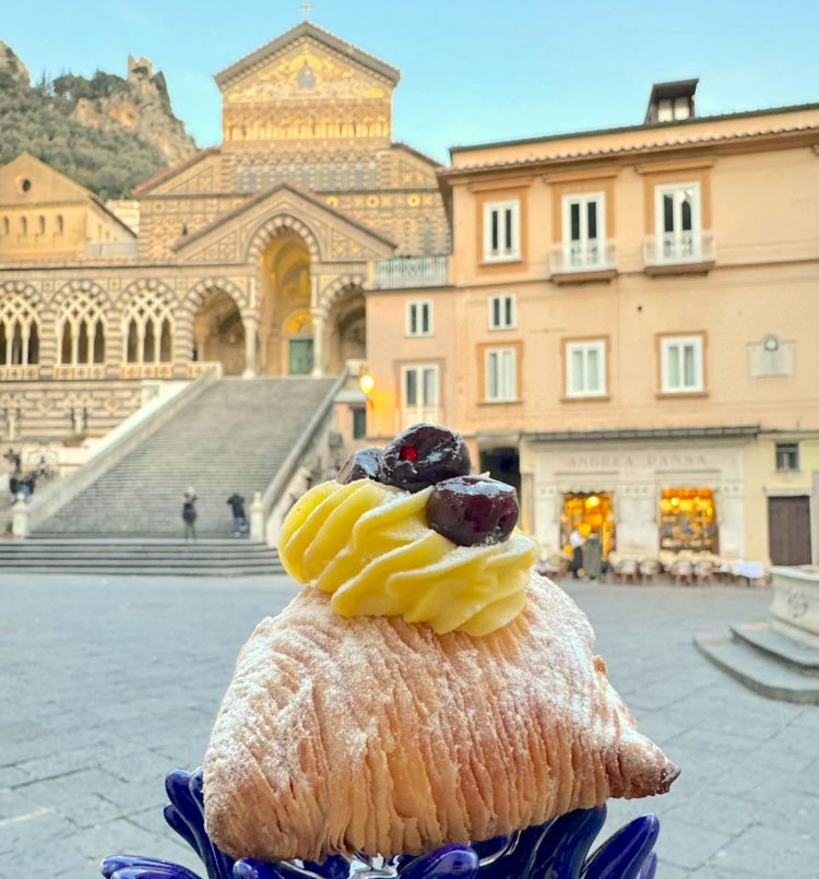 La sfogliatella Santa Rosa
