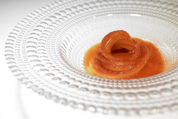 Spaghetto al pomodoro: tre tipi diversi di pomodoro, ossia datterino, ciliegino e cuore di bue

