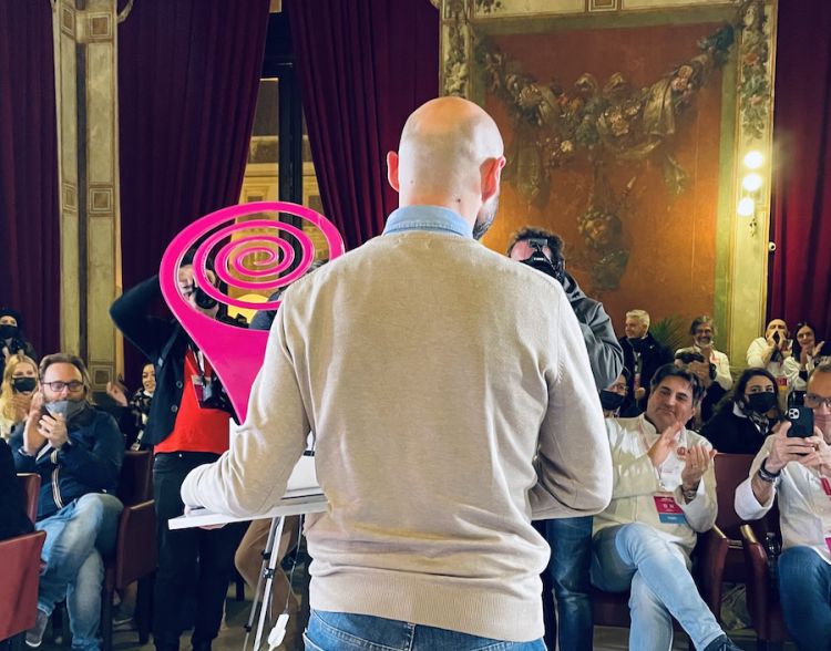 Luigi Buonansegna, the master ice cream maker is portrayed from behind as he receives the award for the 2020 edition of the Sherbeth Festival in Palermo, which took place remotely
