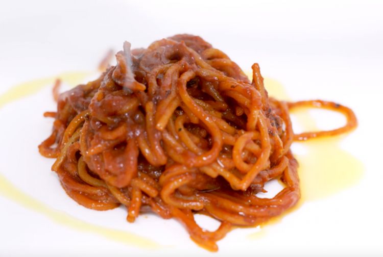 Spaghetti all'assassina: il Piatto del 2022 de