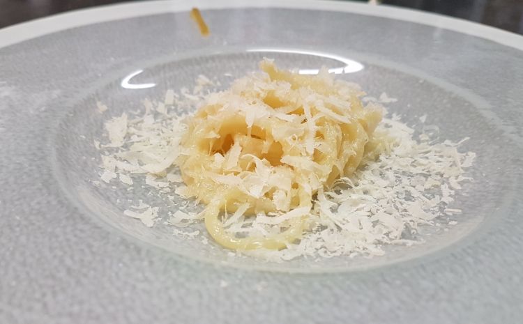 Lo Spaghetto alla genziana di Gianluca Gorini. 