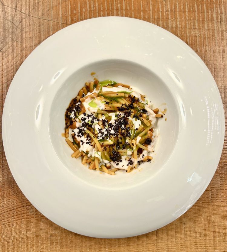 Spaghetto spezzato di Pastificio Mancini con ragù