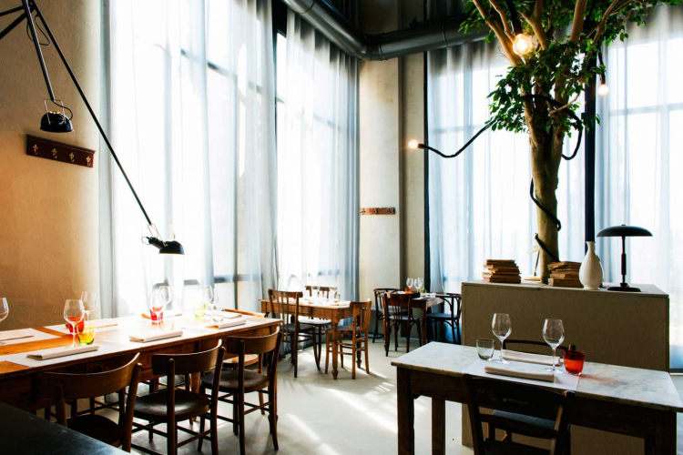 La sala di Spazio a Milano