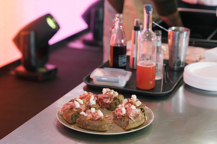 Pizza al padellino & Cocktail Competition allo Splash 2026