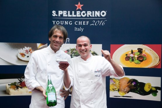 Alessandro Salvatore Rapisarda col suo mentore alla S. Pellegrino Young Chef, Davide Oldani 
