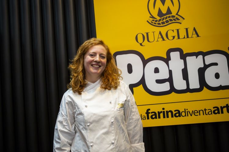 Francesca Bonazza allo stand di Petra, Identità Milano (foto di Thorsten Stobbe)
