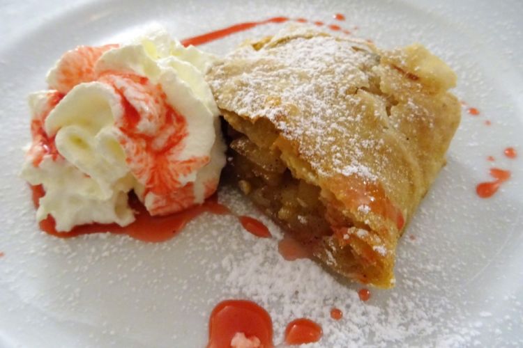 Lo Strudel di mele di Boivin, a Levico Terme
