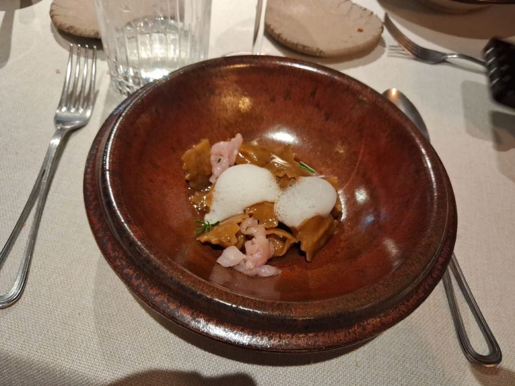 Plin di coniglio con tartare di coniglio
