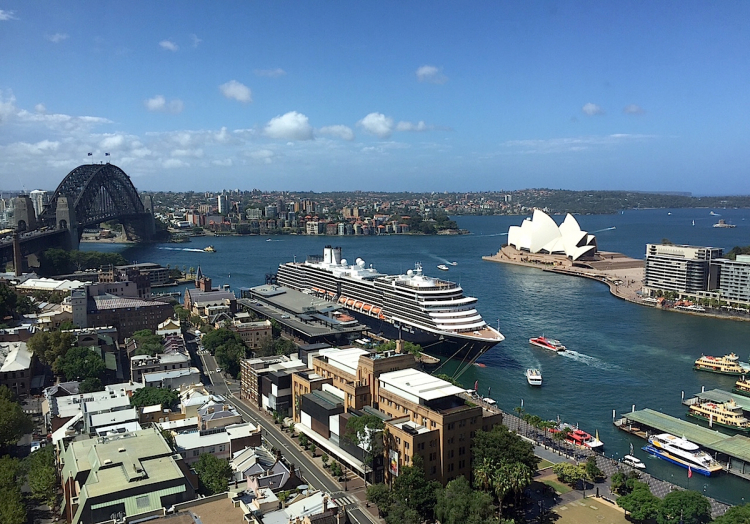 The very famous bay of Sydney as seen from the top