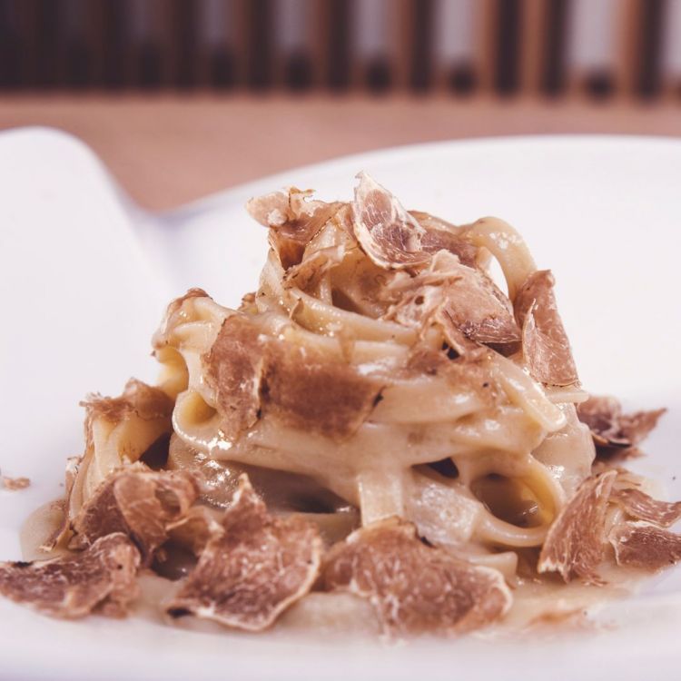 
Tagliatelle di Kamut mantecare con burro e alici