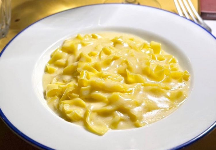 ...e Tagliatelle burro e parmigiano