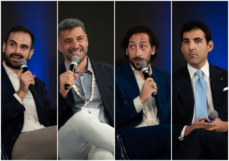 I protagonisti del talk&nbsp;Radici profonde, sguardi nuovi: la nuova generazione dell&rsquo;h&ocirc;tellerie italiana presentato per lo Speciale Ospitalit&agrave; in Spazio Arena. Da sinistra, Gianvito Mangano, Francesco Monti, Biagio Spagnuolo e Giovanni Torre Avallone
