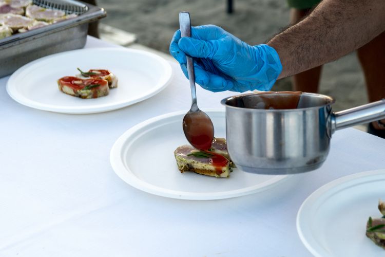 Qui e sotto, la tataki di tonno di Gianfranco Pascucci
