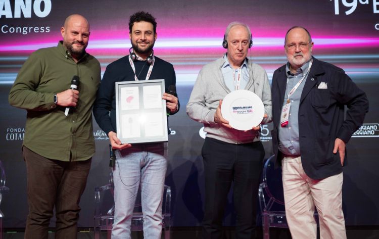 Sul palco, con Paolo Marchi e Victor Arguinzoniz, anche lo chef di Andreina Errico Recanati
