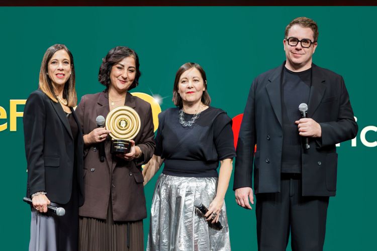 Il nuovo Mastercard Impact Award, dedicato ai ristoranti capaci di generare un impatto positivo in tre ambiti chiave –sostegno alle comunità locali, promozione di un turismo autentico e valorizzazione dei giovani talenti - è stato conquistato da Tribarakkio, chef Mariarita Bruno (Catanzaro), nominato da Nino Rossi e Antonio Biafora
