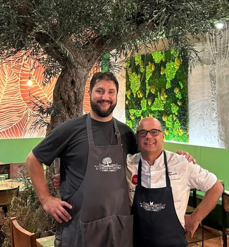 Ivan Signoretti e il socio Thomas Agostini con il quale ha aperto il locale nel 2017