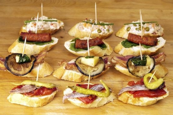 Le tapas sono un grande segno d’identità della 