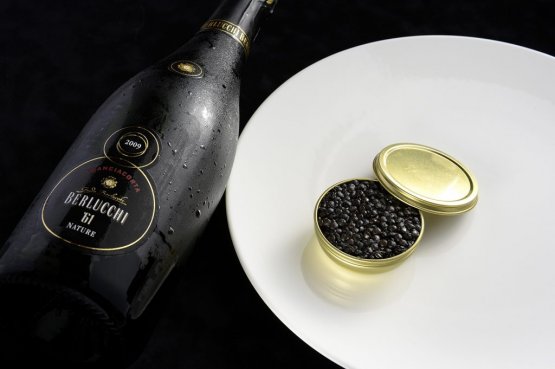 Nature ’61 2009 - Pas Dosé by Berlucchi will be matched, in a special dinner in New York, with Massimo Bottura’s starter Una Lenticchia meglio del caviale,