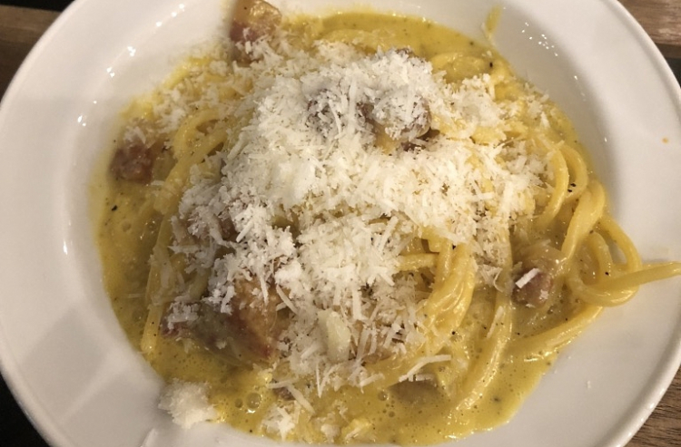 La mitica Carbonara di Monosilio