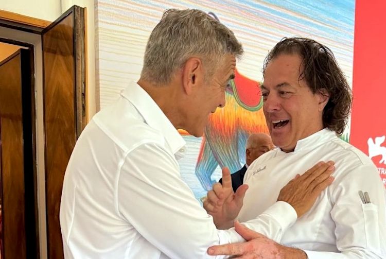 Tino Vettorello con George Clooney a Venezia nei g